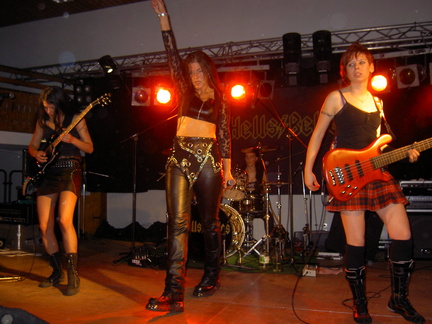 UHU-2009-26